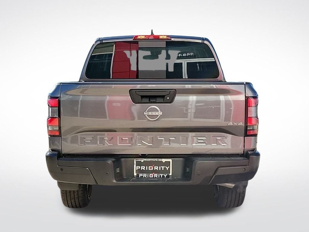 Thumbnail: 2026 Nissan Frontier - 4