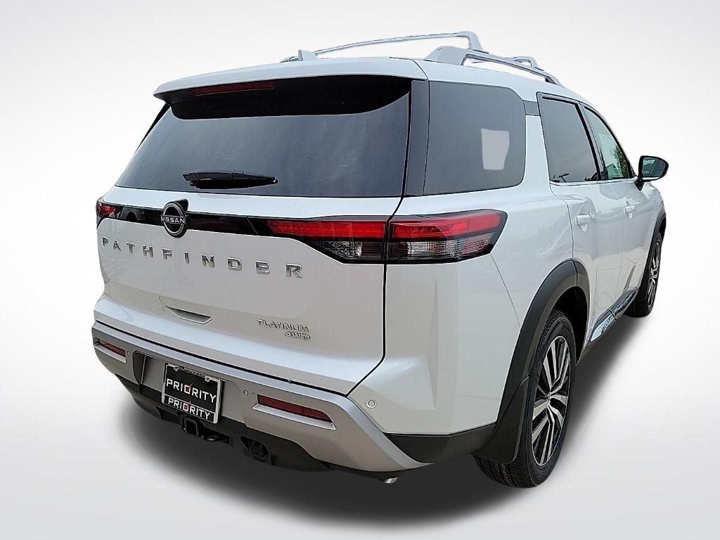 Thumbnail: 2025 Nissan Pathfinder - 5