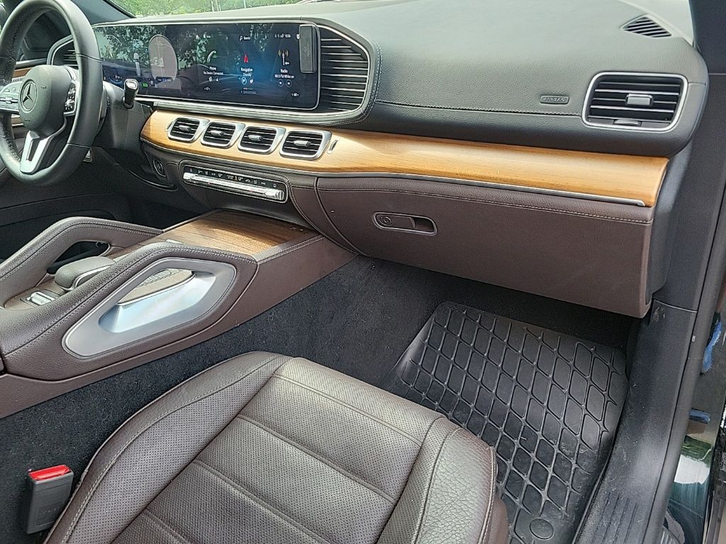 Thumbnail: 2022 Mercedes-Benz GLS - 11