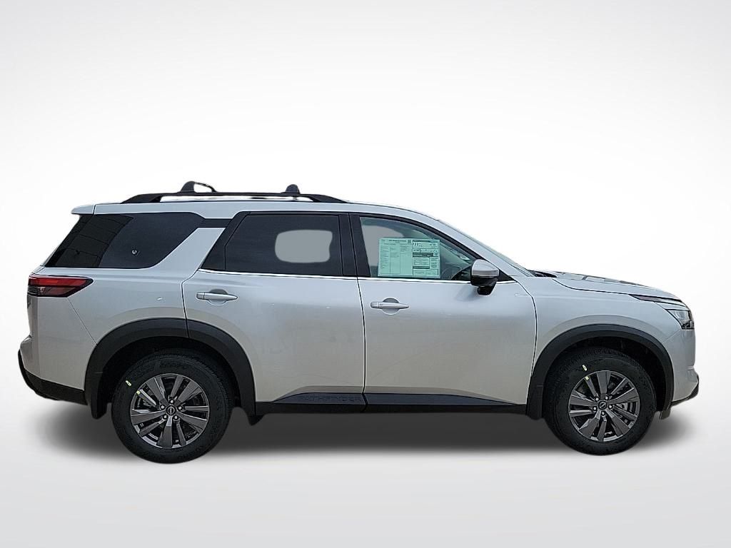 Thumbnail: 2025 Nissan Pathfinder - 6
