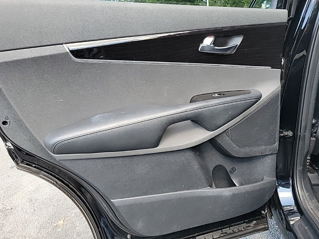Thumbnail: 2019 Kia Sorento - 20