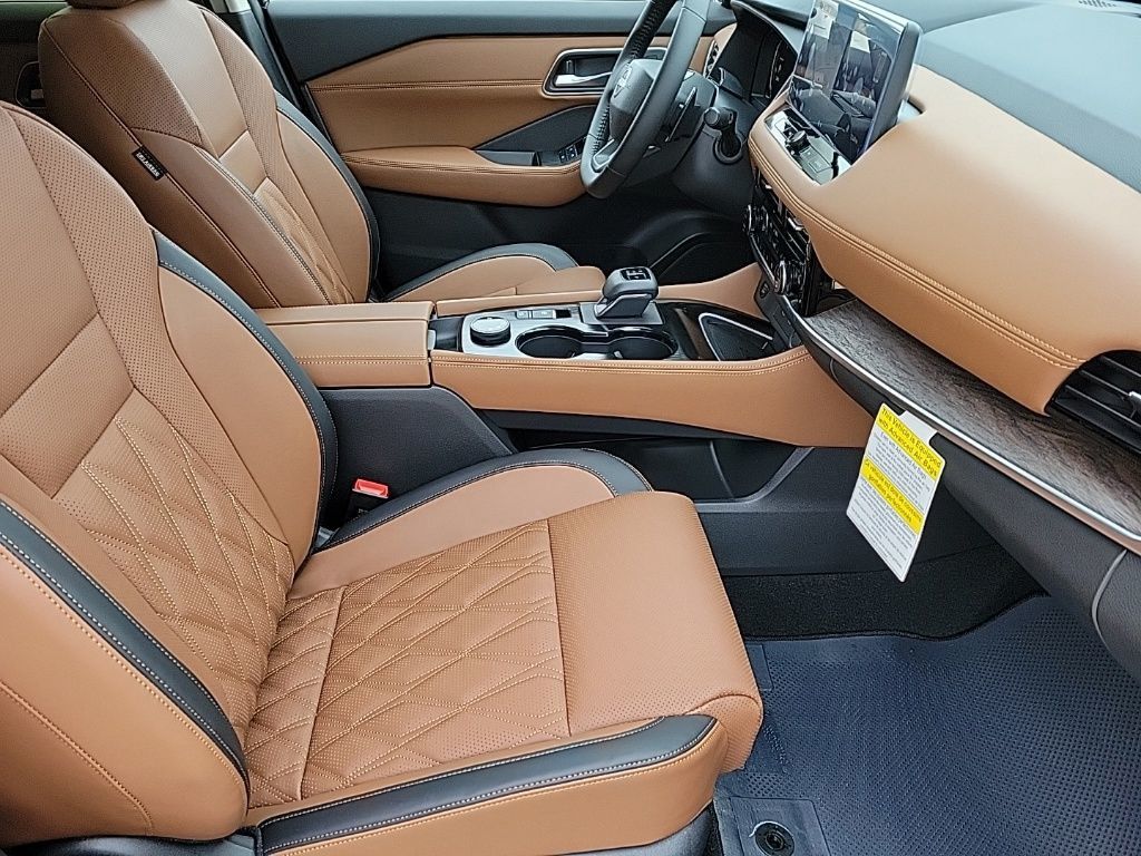 Thumbnail: 2026 Nissan Rogue - 15