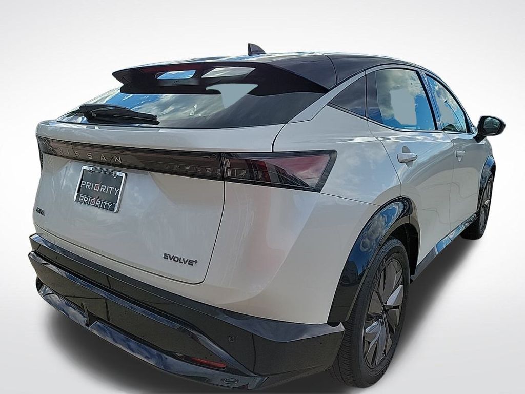 Thumbnail: 2023 Nissan Ariya - 5