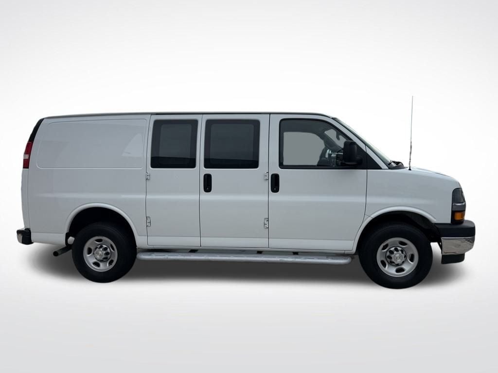 Thumbnail: 2023 Chevrolet Express - 6