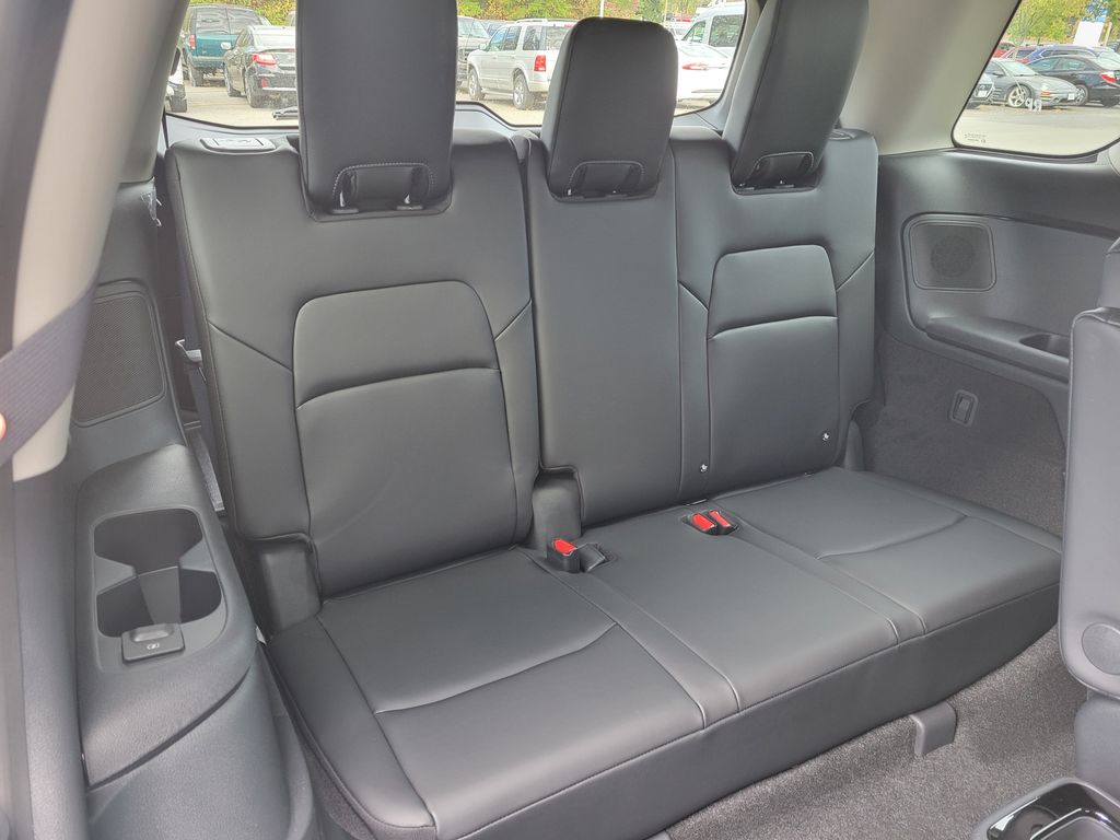 Thumbnail: 2025 Nissan Pathfinder - 17