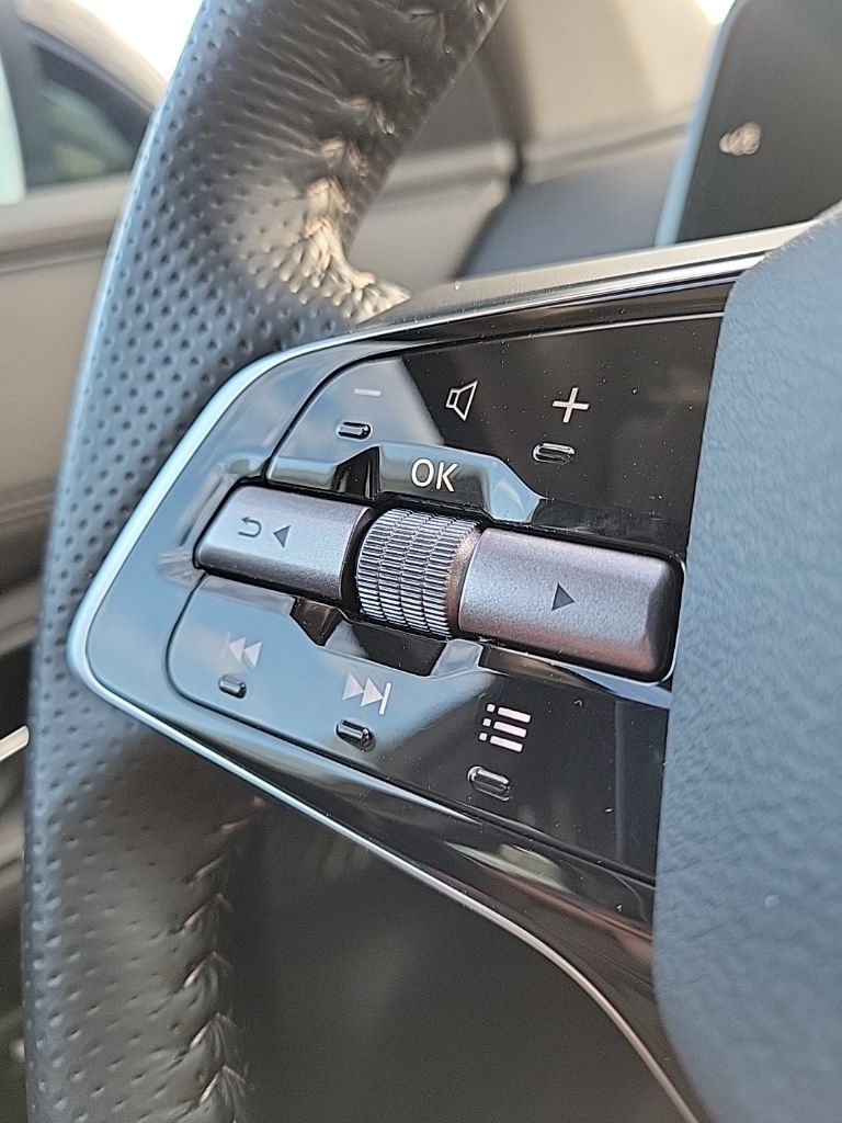 Thumbnail: 2023 Nissan Ariya - 29