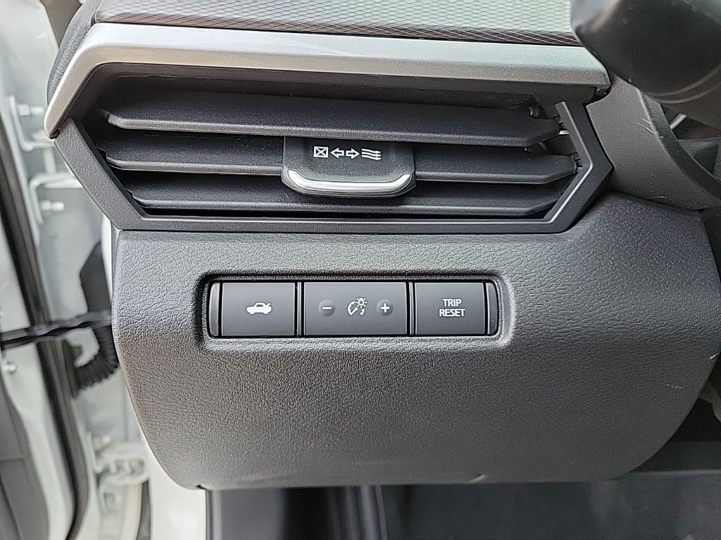 Thumbnail: 2024 Nissan Altima - 31