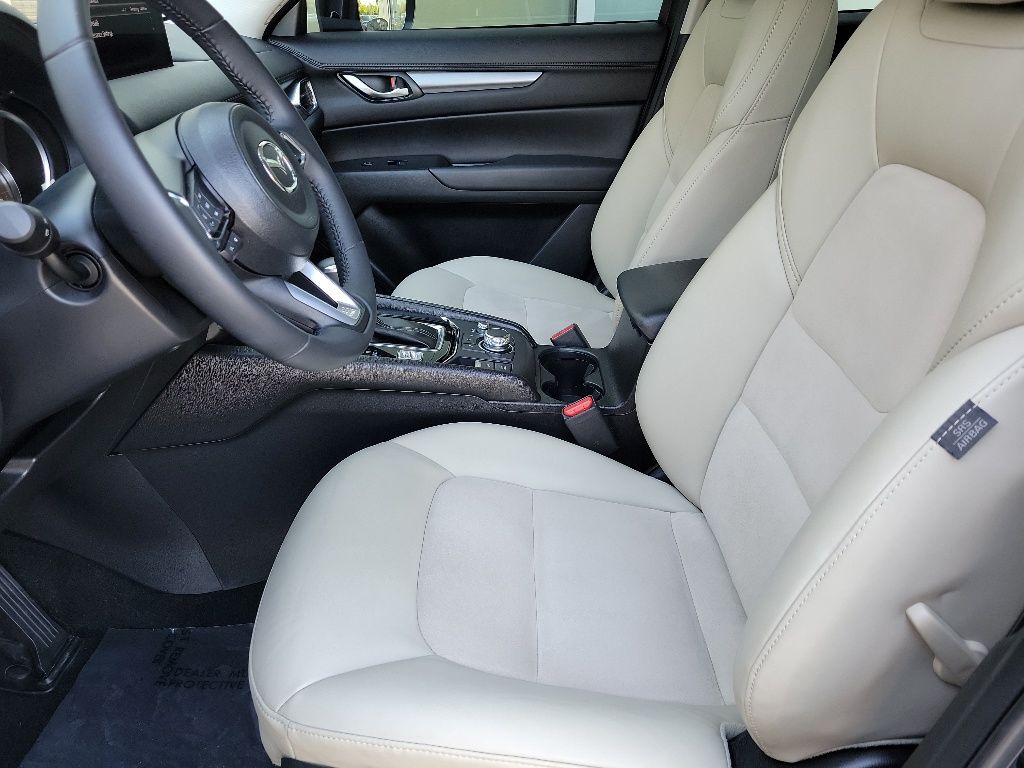 Thumbnail: 2023 Mazda CX-5 - 10
