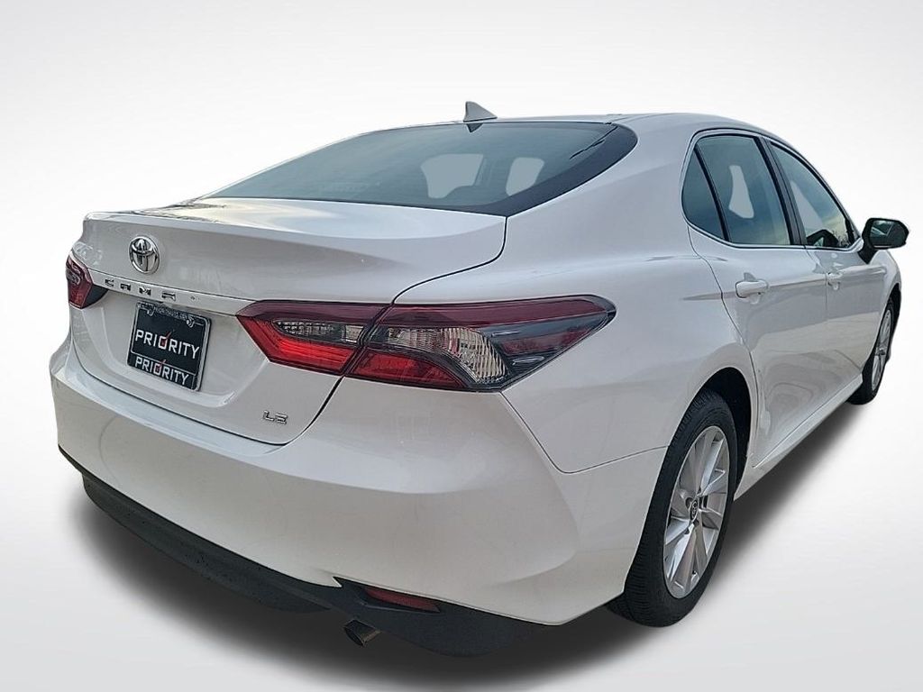 Thumbnail: 2023 Toyota Camry - 5