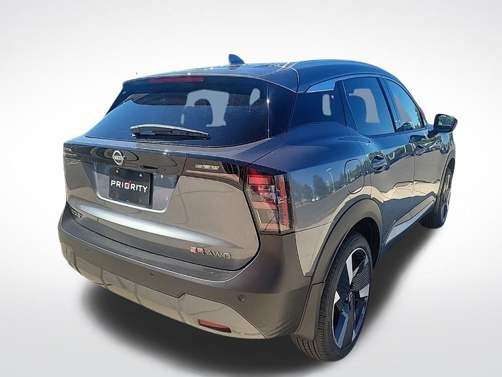 Thumbnail: 2025 Nissan Kicks - 5