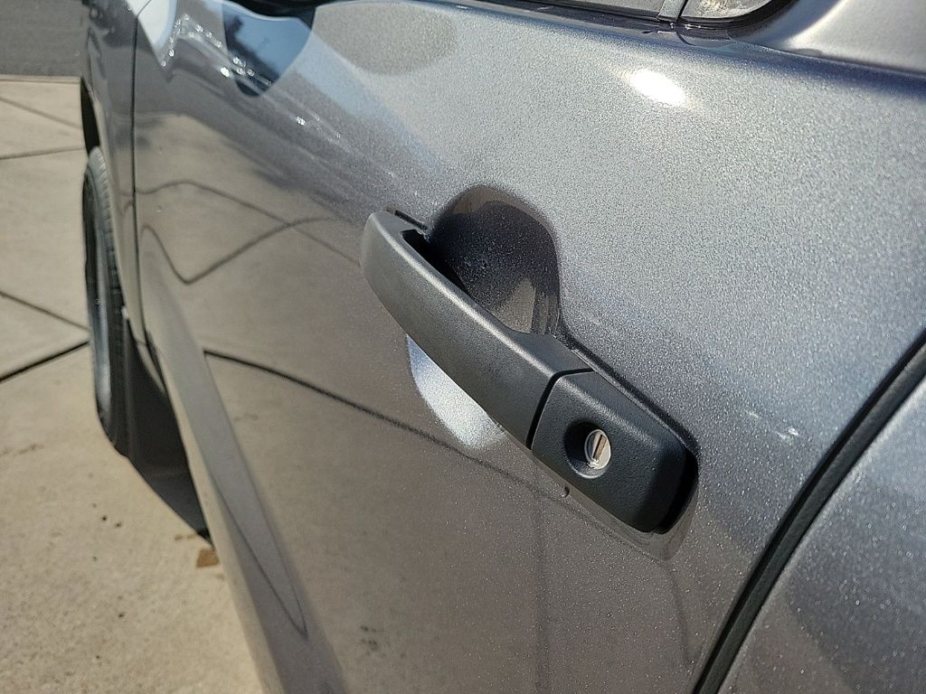 Thumbnail: 2026 Nissan Frontier - 11