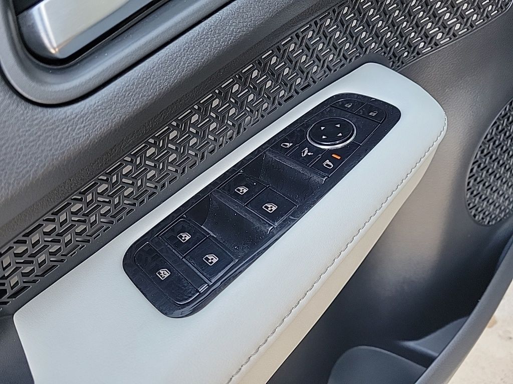 Thumbnail: 2024 Nissan Ariya - 27