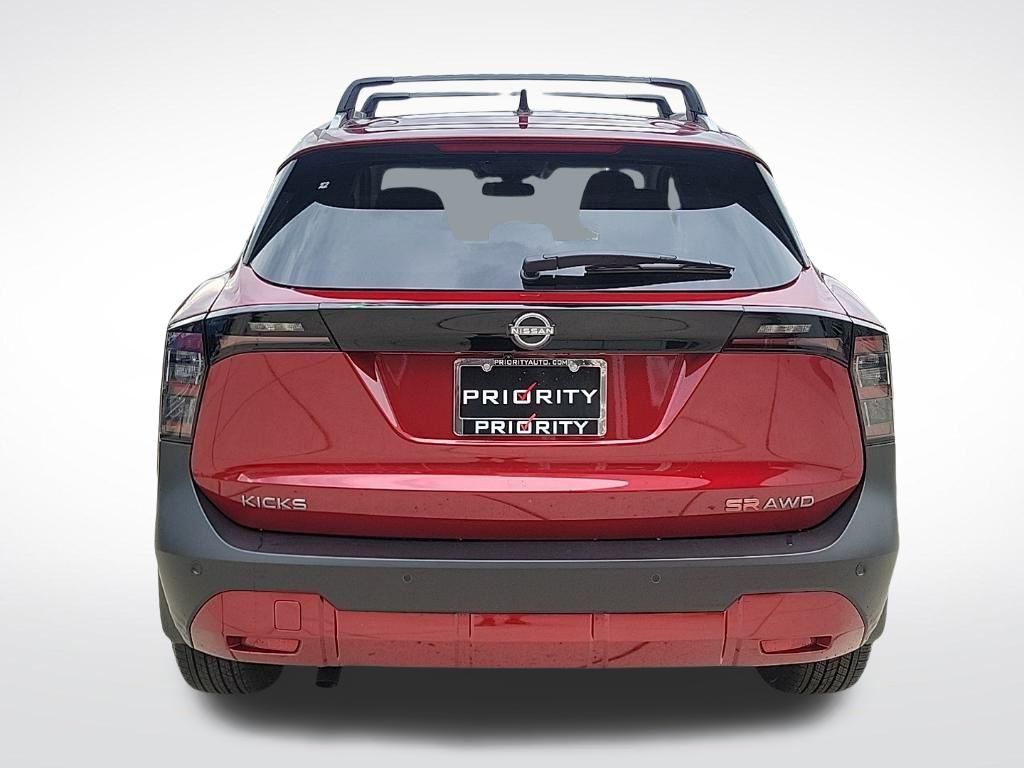 Thumbnail: 2026 Nissan Kicks - 4