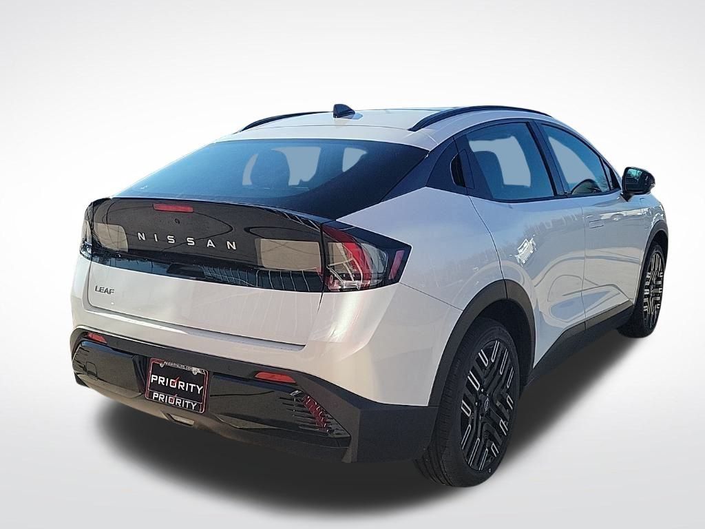 Thumbnail: 2026 Nissan Leaf - 5