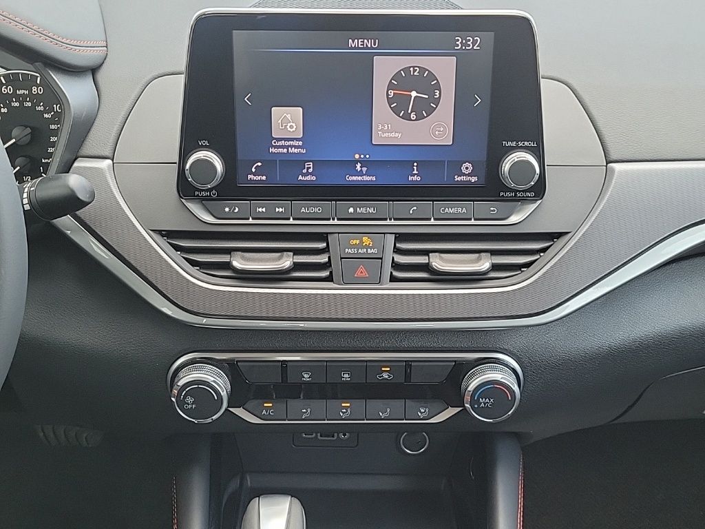 Thumbnail: 2023 Nissan Altima - 24