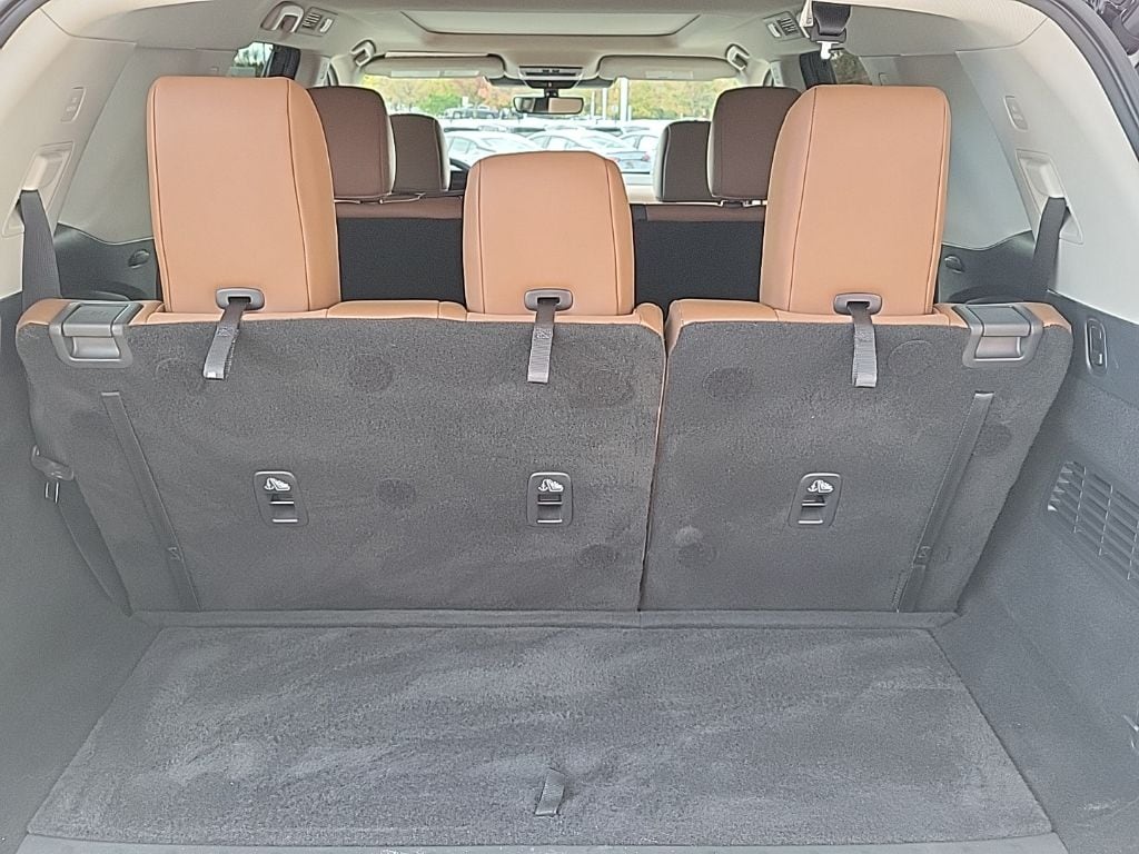 Thumbnail: 2023 Nissan Pathfinder - 32