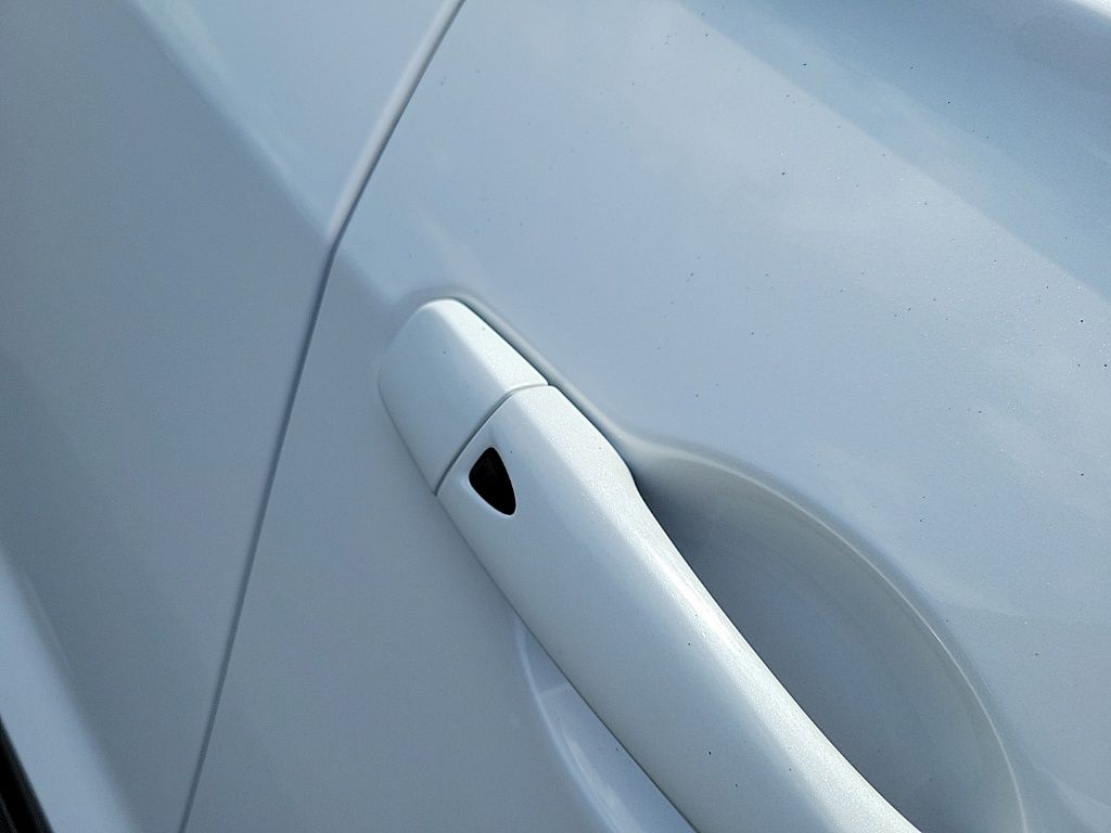 Thumbnail: 2024 Nissan Kicks - 10
