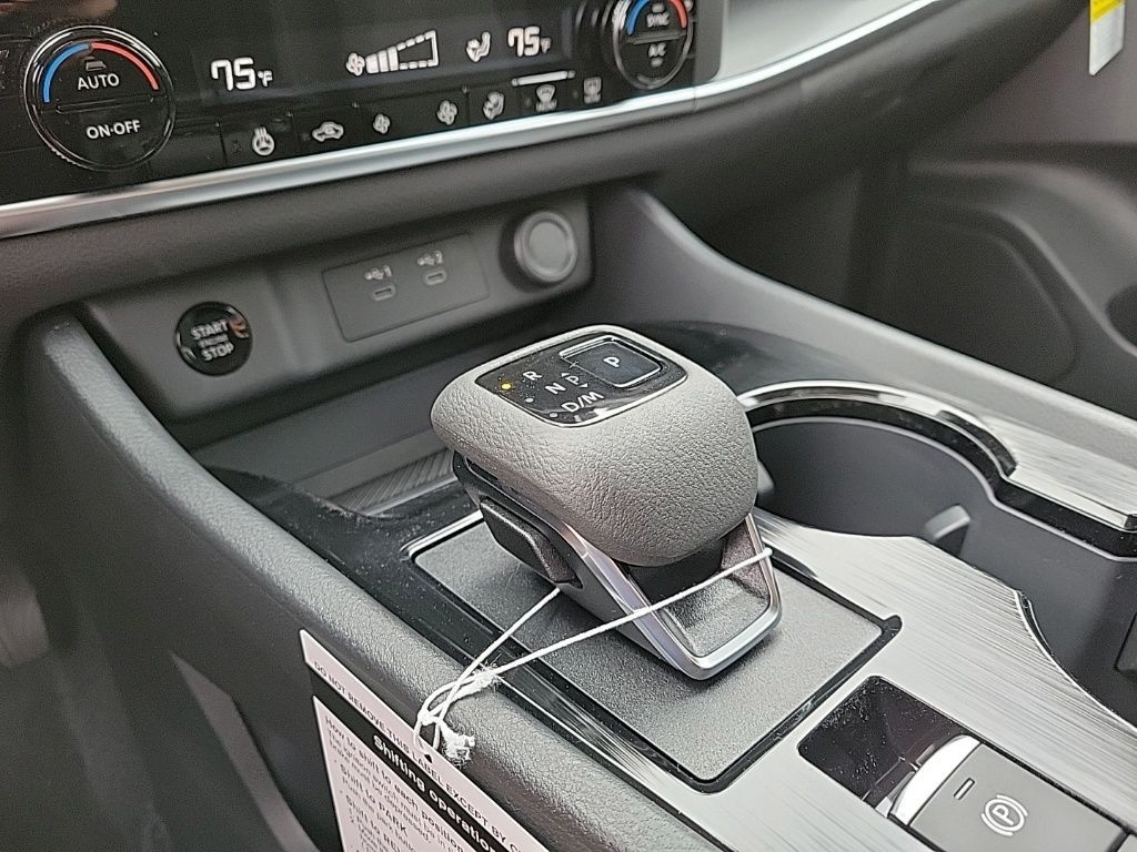 Thumbnail: 2026 Nissan Rogue - 25