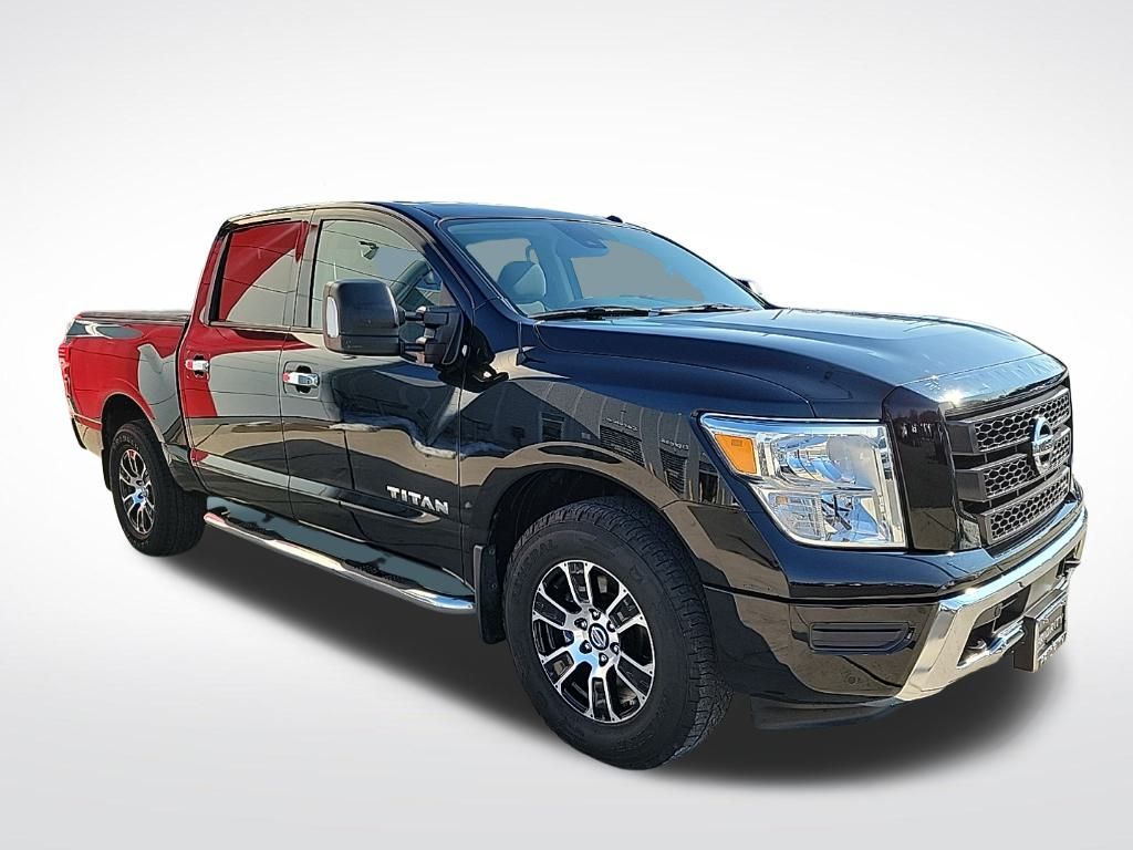 Thumbnail: 2021 Nissan Titan - 7