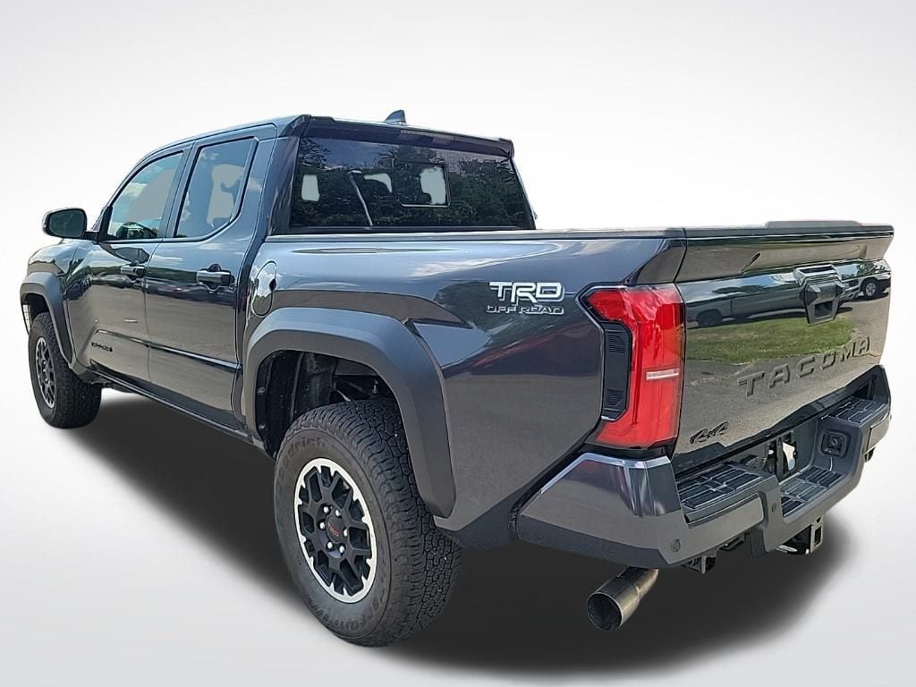 Thumbnail: 2024 Toyota Tacoma - 3