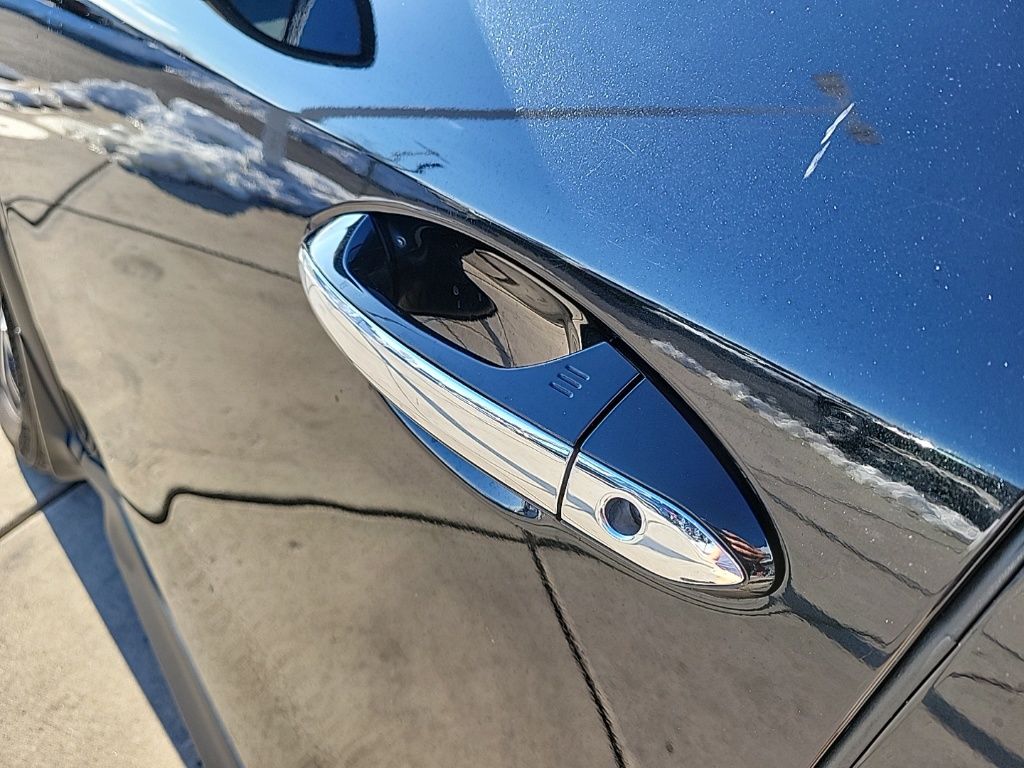 Thumbnail: 2023 INFINITI QX60 - 9