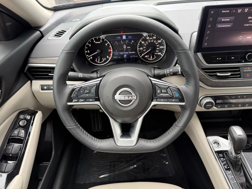 Thumbnail: 2024 Nissan Altima - 21