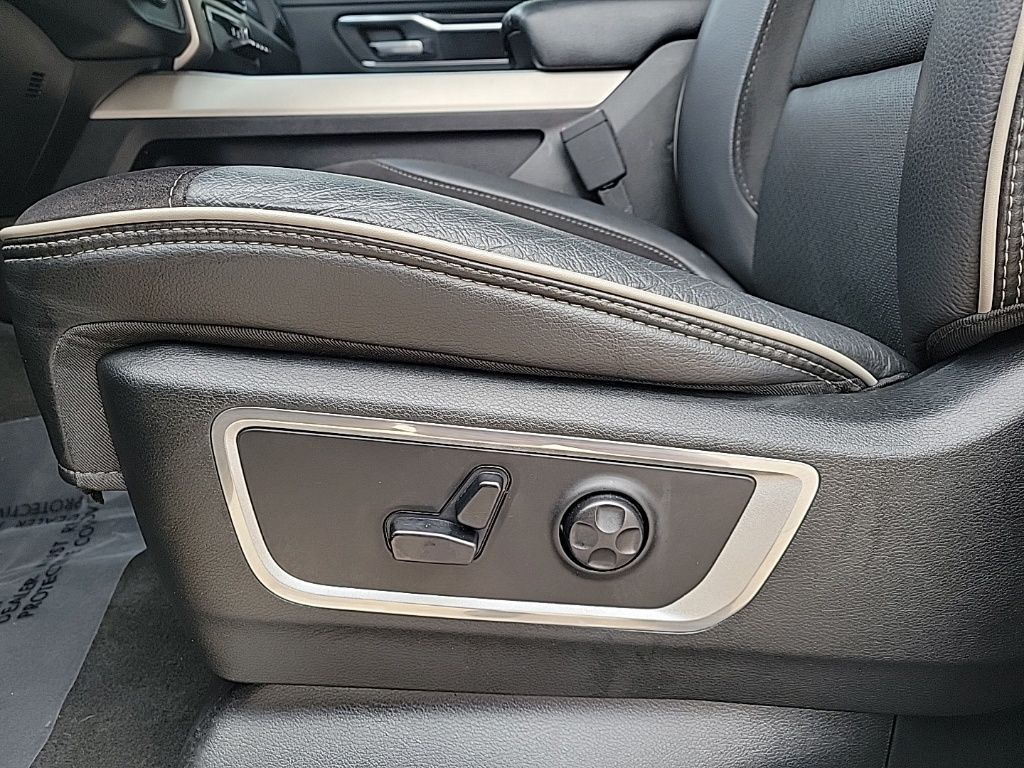 Thumbnail: 2020 RAM 1500 - 11