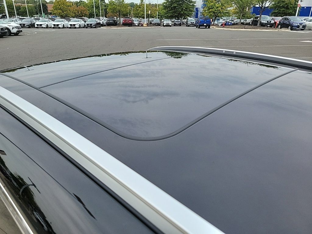 Thumbnail: 2025 Nissan Kicks - 12