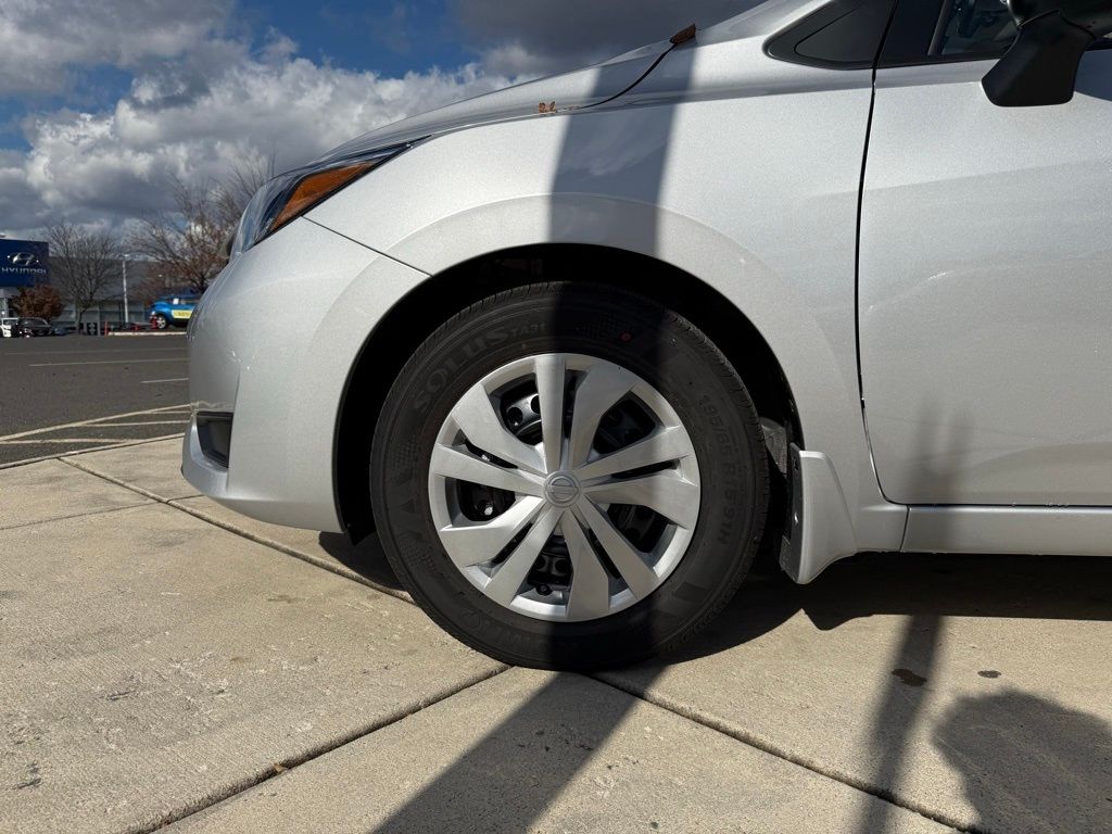 Thumbnail: 2025 Nissan Versa - 9