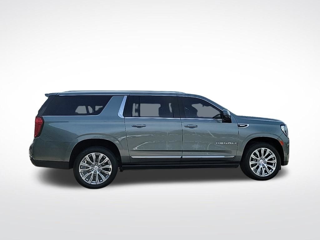 Thumbnail: 2023 GMC Yukon XL - 5