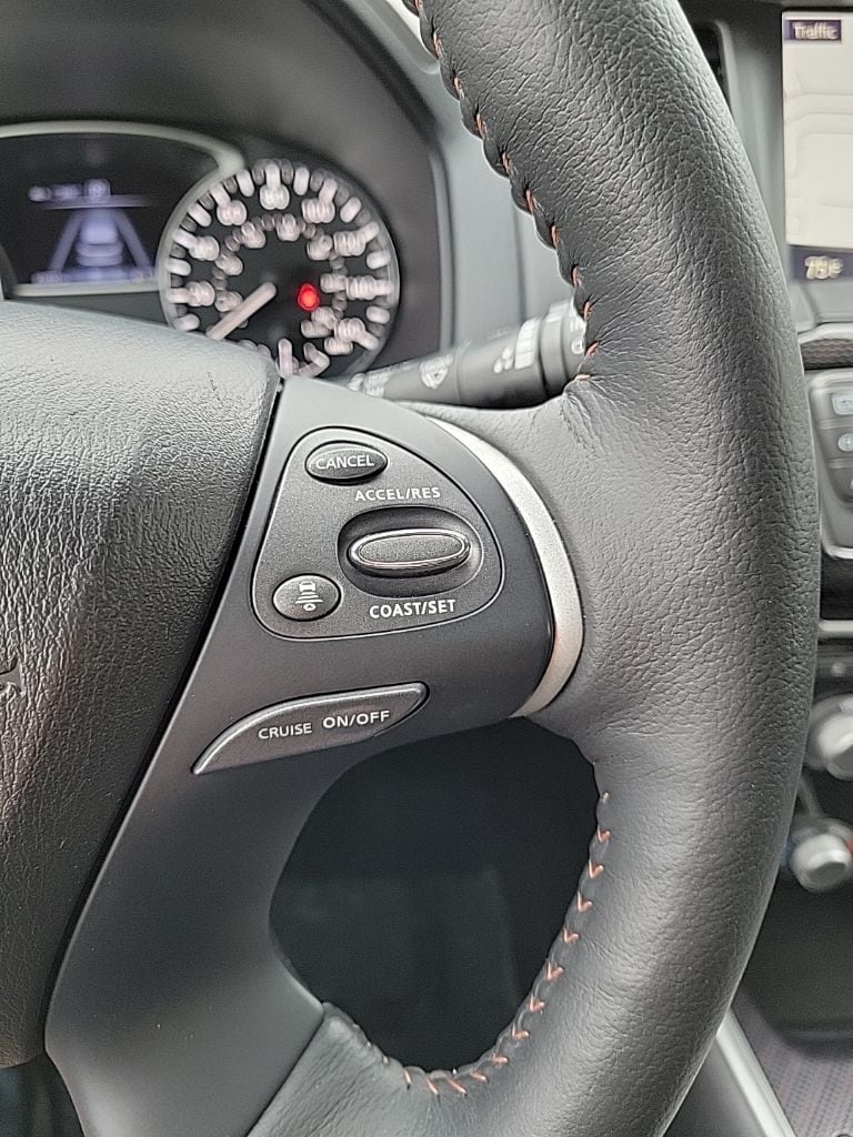 Thumbnail: 2020 Nissan Pathfinder - 29