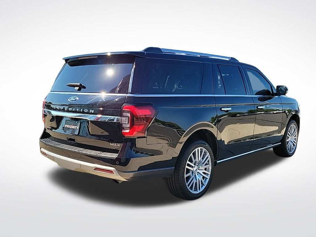 Thumbnail: 2024 Ford Expedition MAX - 4