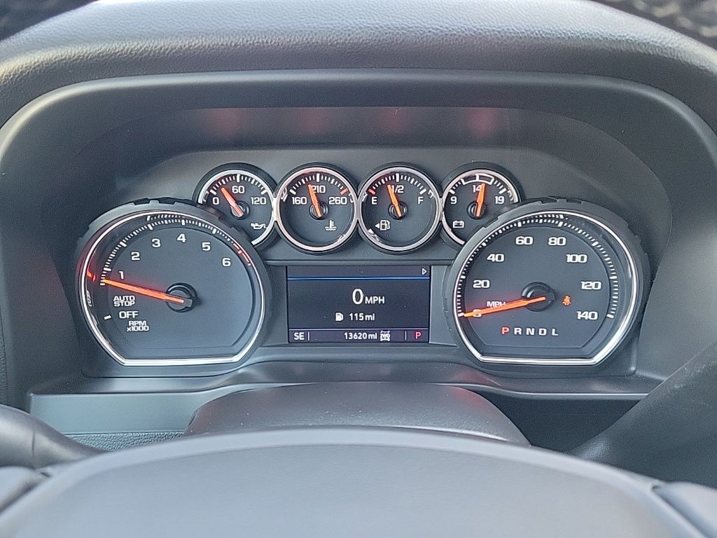 Thumbnail: 2021 Chevrolet Silverado 1500 - 21