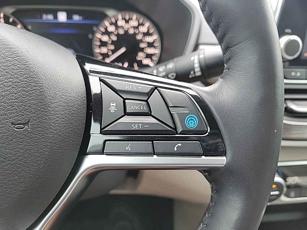 Thumbnail: 2019 Nissan Altima - 22