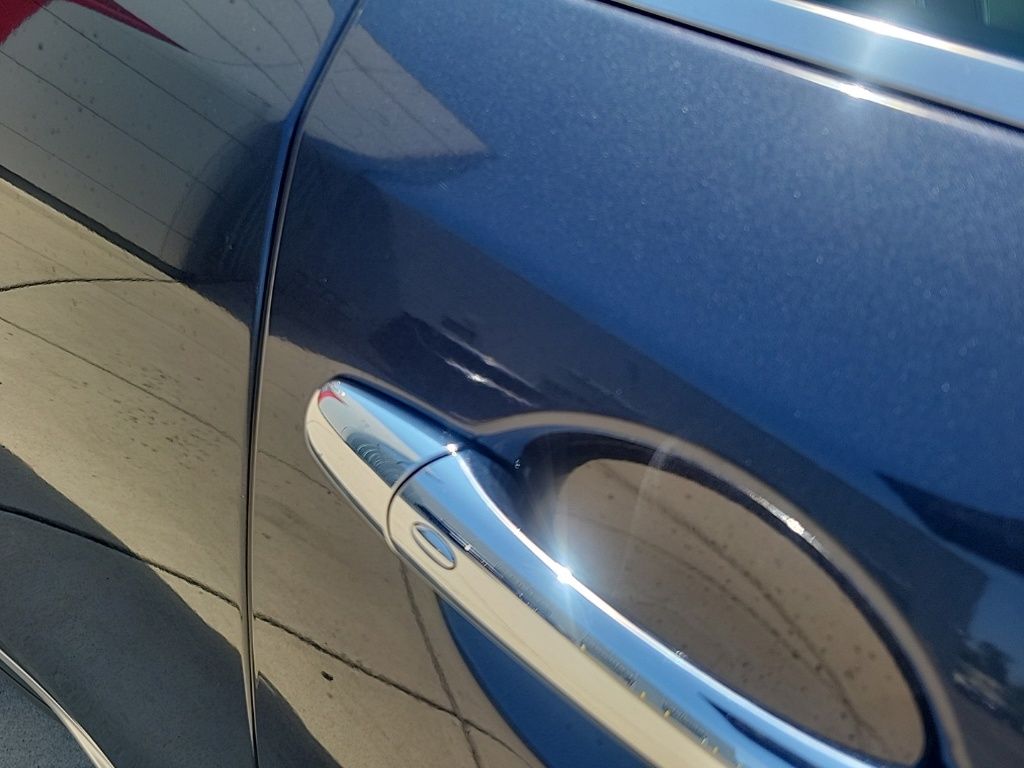 Thumbnail: 2011 INFINITI FX35 - 10