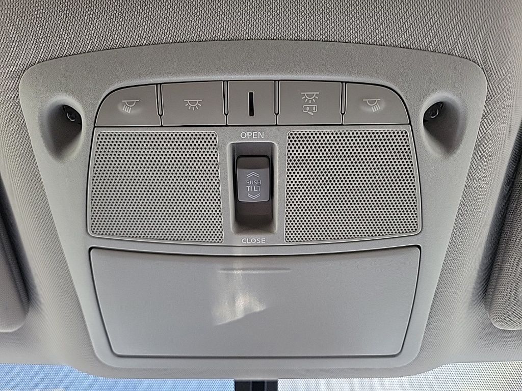 Thumbnail: 2015 Nissan Murano - 30