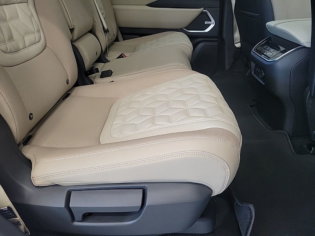 Thumbnail: 2025 Nissan Armada - 18