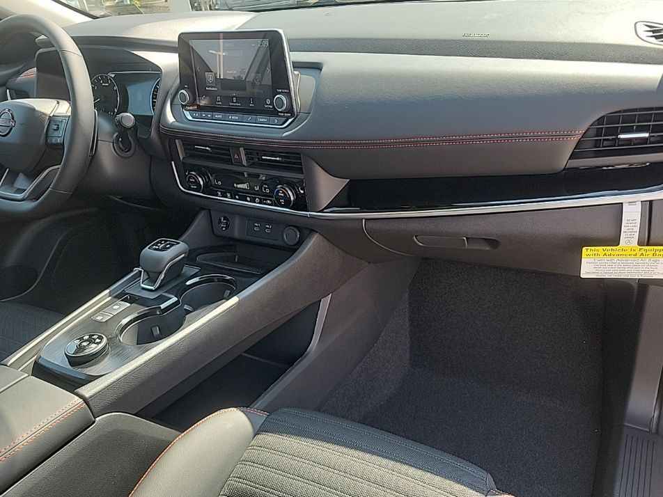 Thumbnail: 2026 Nissan Rogue - 14