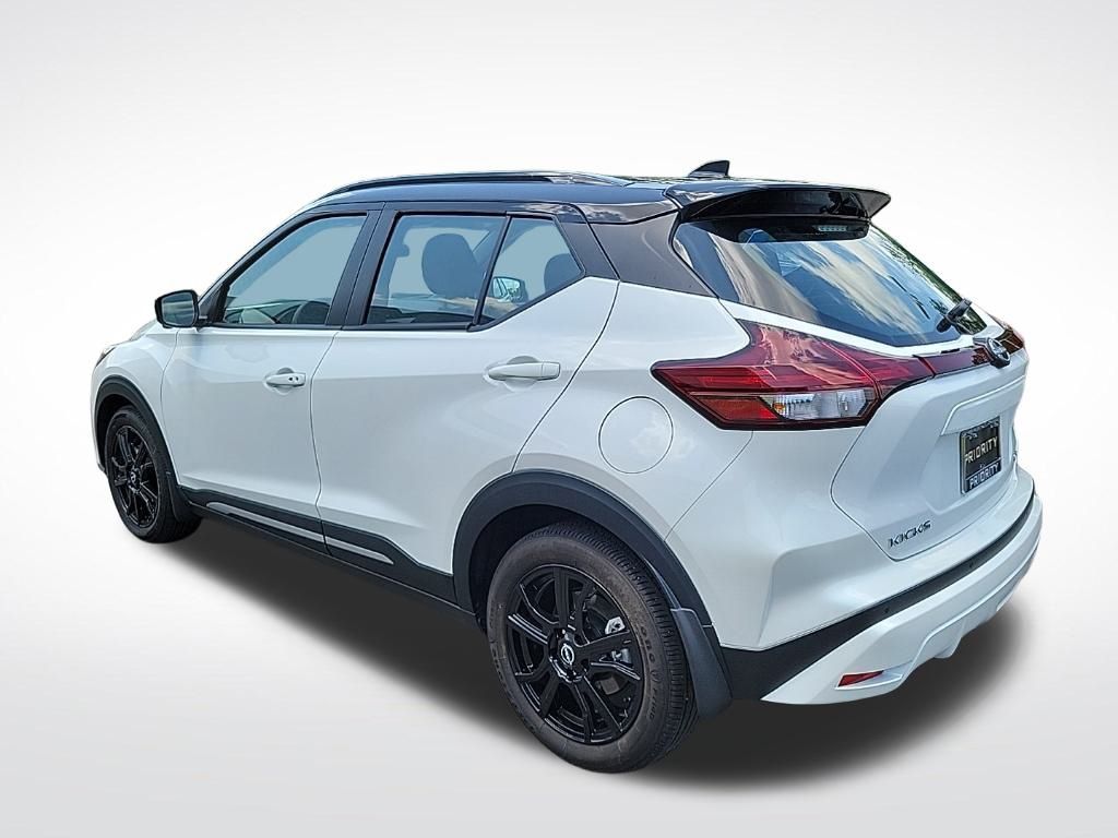 Thumbnail: 2024 Nissan Kicks - 3