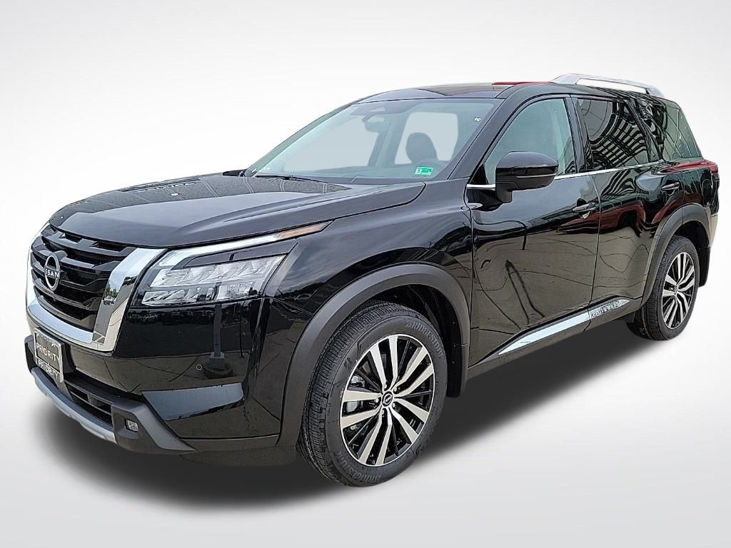 Thumbnail: 2025 Nissan Pathfinder - 1