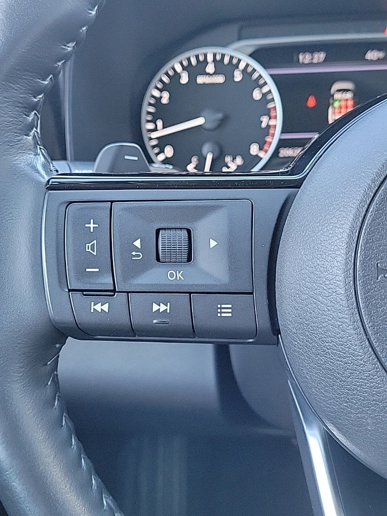 Thumbnail: 2024 Nissan Pathfinder - 26