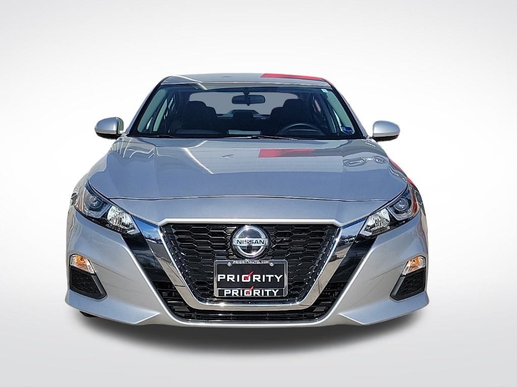 Thumbnail: 2020 Nissan Altima - 7