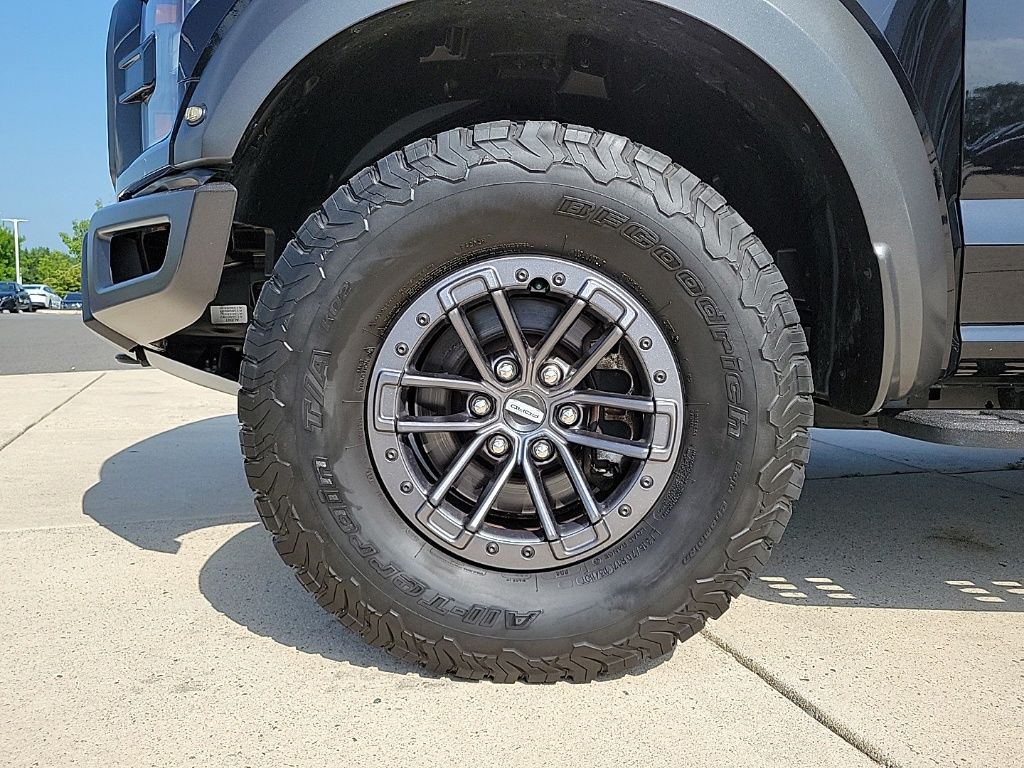 Thumbnail: 2019 Ford F-150 - 8