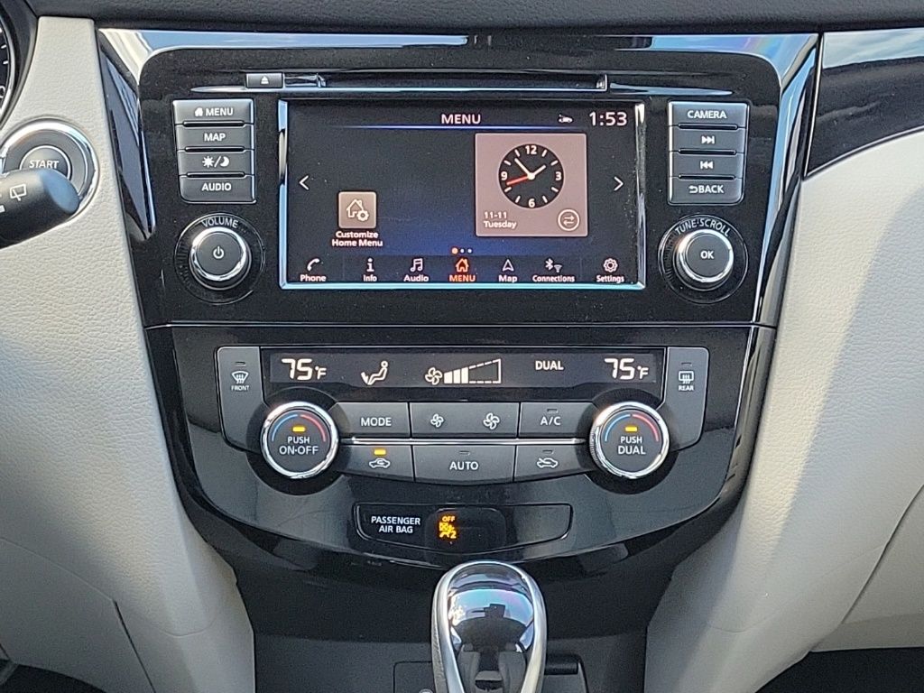 Thumbnail: 2022 Nissan Rogue Sport - 24