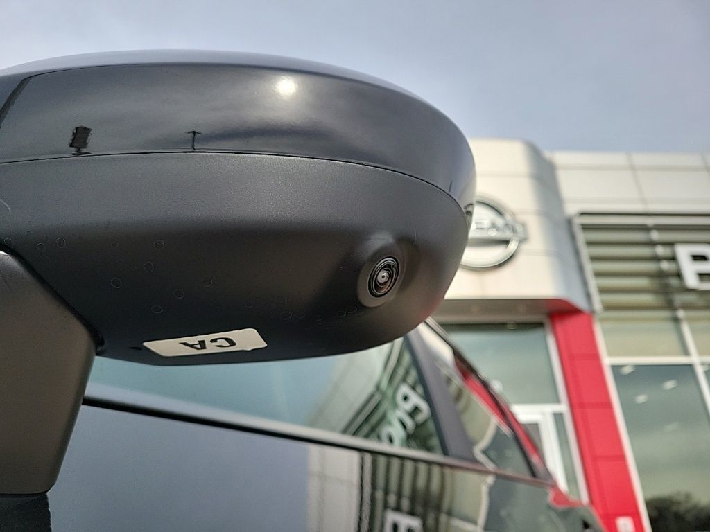 Thumbnail: 2026 Nissan Rogue - 10