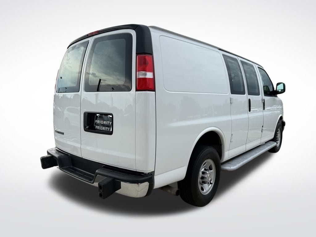 Thumbnail: 2023 Chevrolet Express - 7
