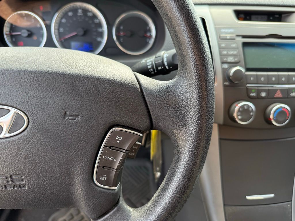 2010 Hyundai Sonata GLS 20