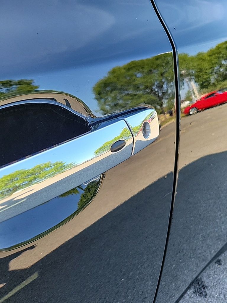 Thumbnail: 2023 Nissan Leaf - 10