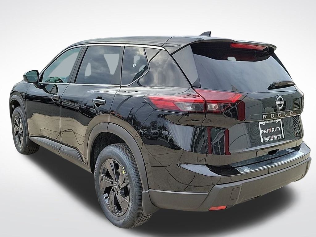 Thumbnail: 2026 Nissan Rogue - 3