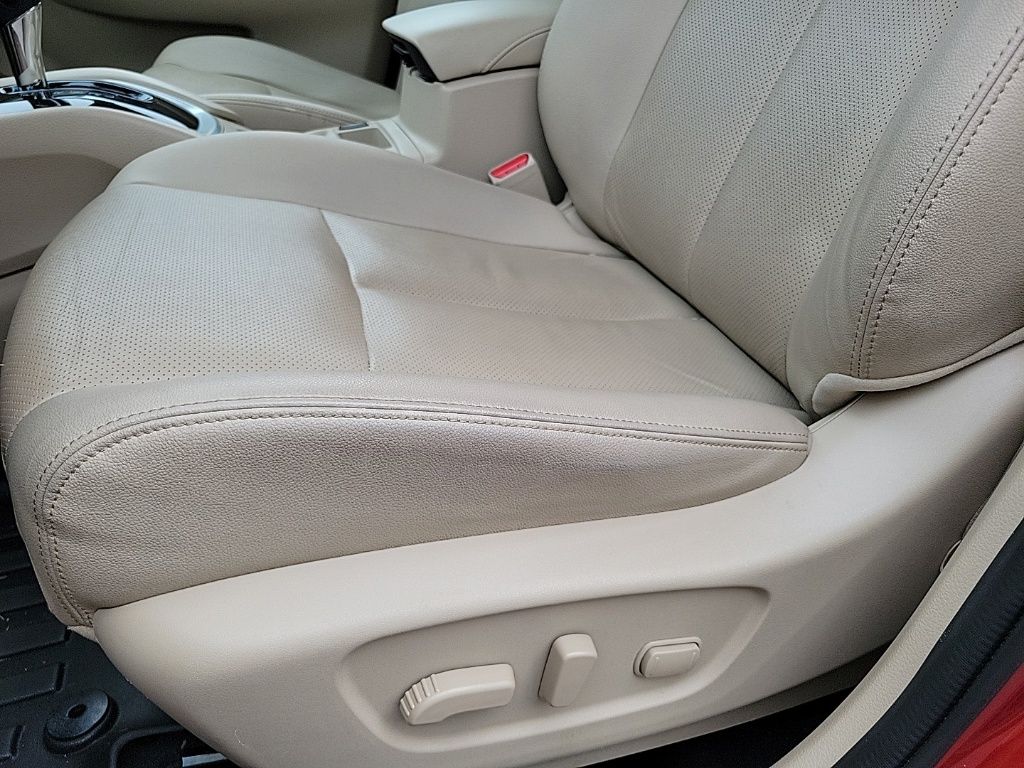 Thumbnail: 2016 Nissan Rogue - 19